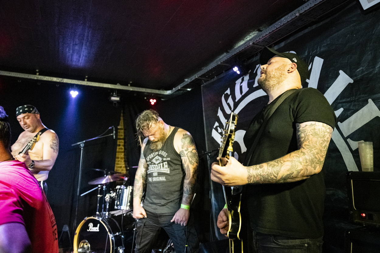 Eightball @ Antwerp Metal Fest, picture 10, photographed by Sandra Van Watermeulen - FrontView Magazine