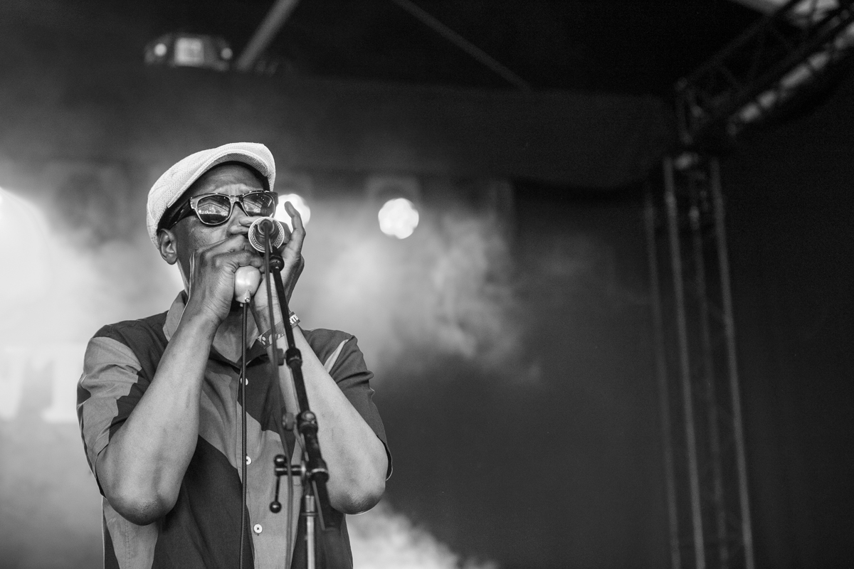 Eroll Linton @ Blues Peer, foto 3, foto's door Leen Verlinden - FrontView Magazine