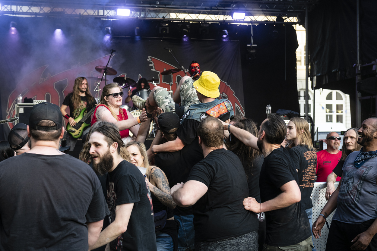 Sfeer @ Antwerp Metal Fest, picture 8, photographed by Sandra Van Watermeulen - FrontView Magazine