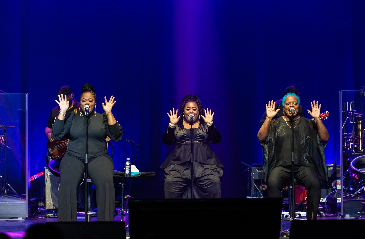 Gladys Knight @ Stadsschouwburg Antwerpen, picture 7, photographed by Marc Verdonck - FrontView Magazine