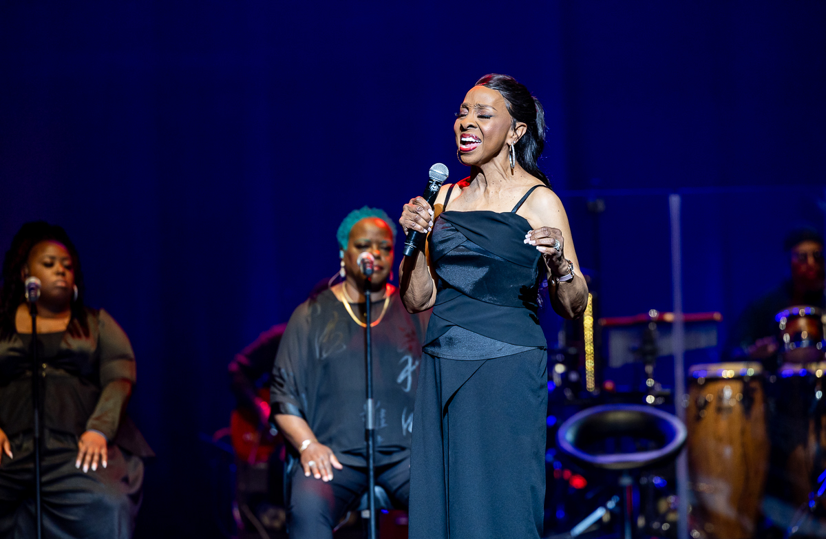 Gladys Knight @ Stadsschouwburg Antwerpen, picture 14, photographed by Marc Verdonck - FrontView Magazine