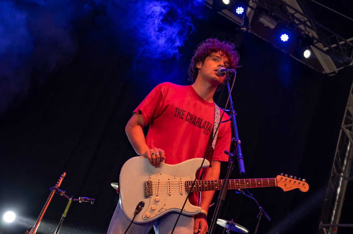 The Natives @ Vestrock Dag 1, picture 2, photographed by Luc Klinckaert - FrontView Magazine