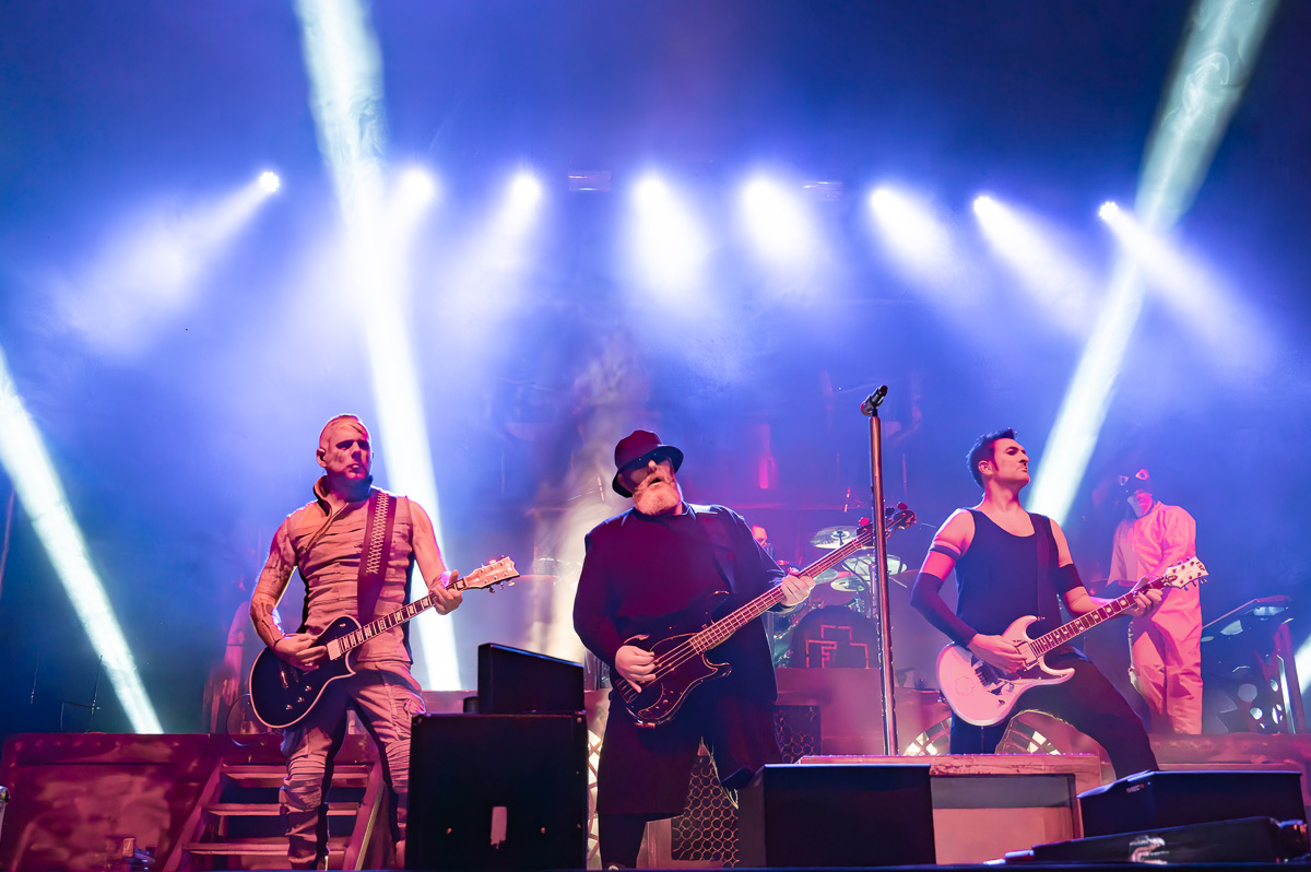Feuerengel @ Vestrock Dag 1, picture 1, photographed by Luc Klinckaert - FrontView Magazine