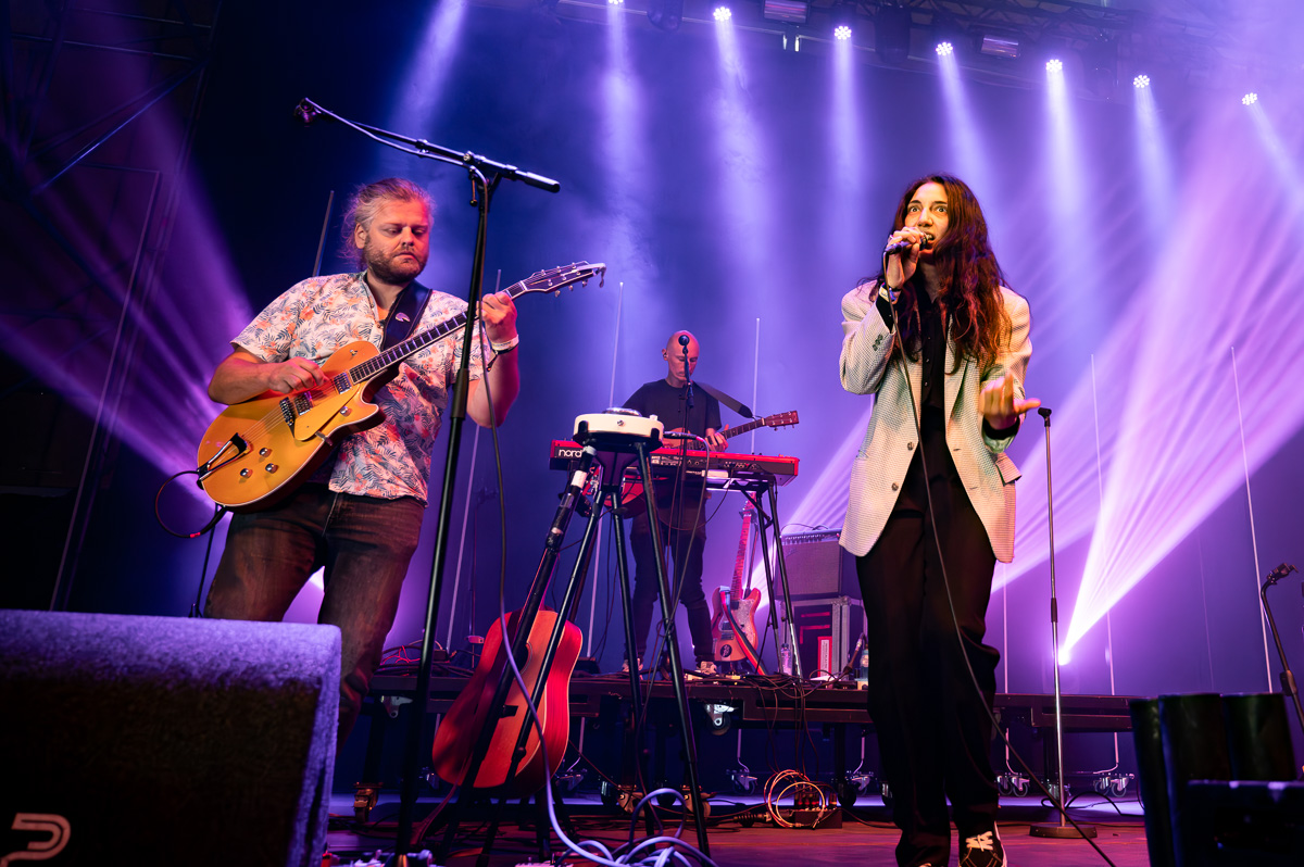 Intergalactic Lovers @ Vestrock Dag 1, picture 7, photographed by Luc Klinckaert - FrontView Magazine