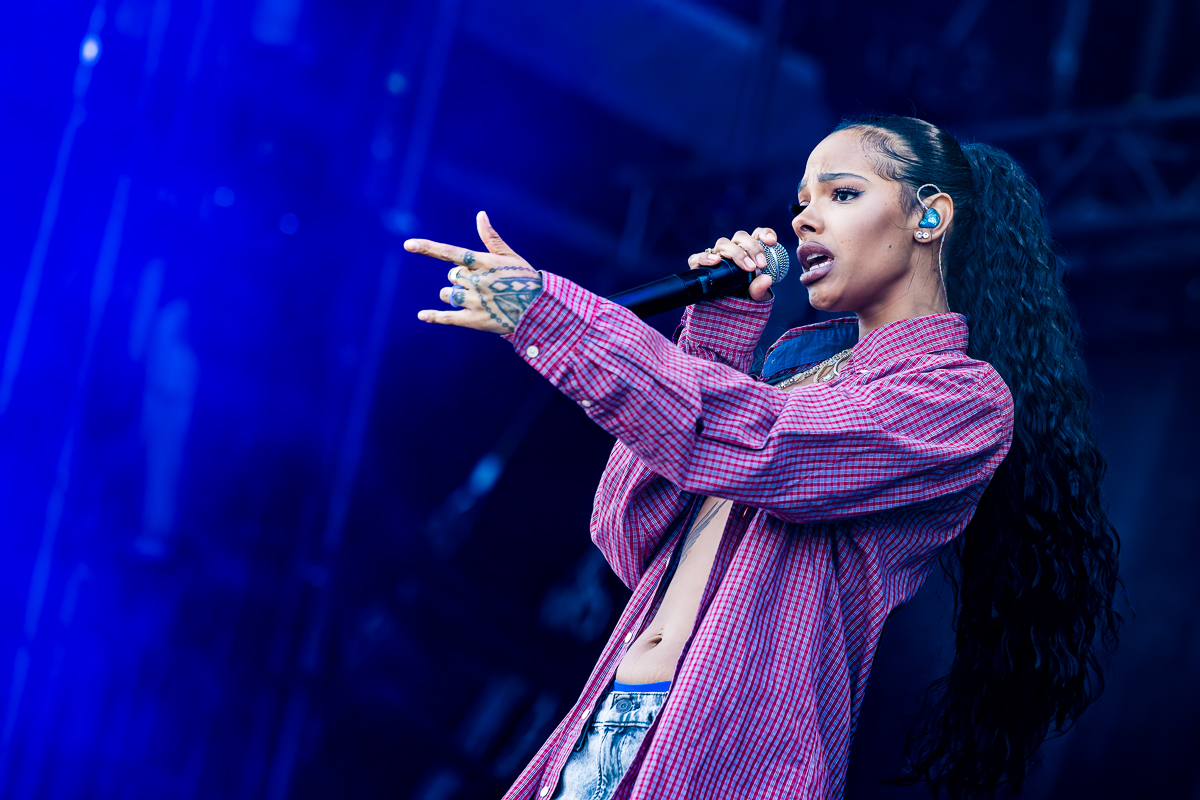 Bounty & Cocoa @ Rock am Ring 2023, picture 9, photographed by Dorien Goetschalckx - FrontView Magazine