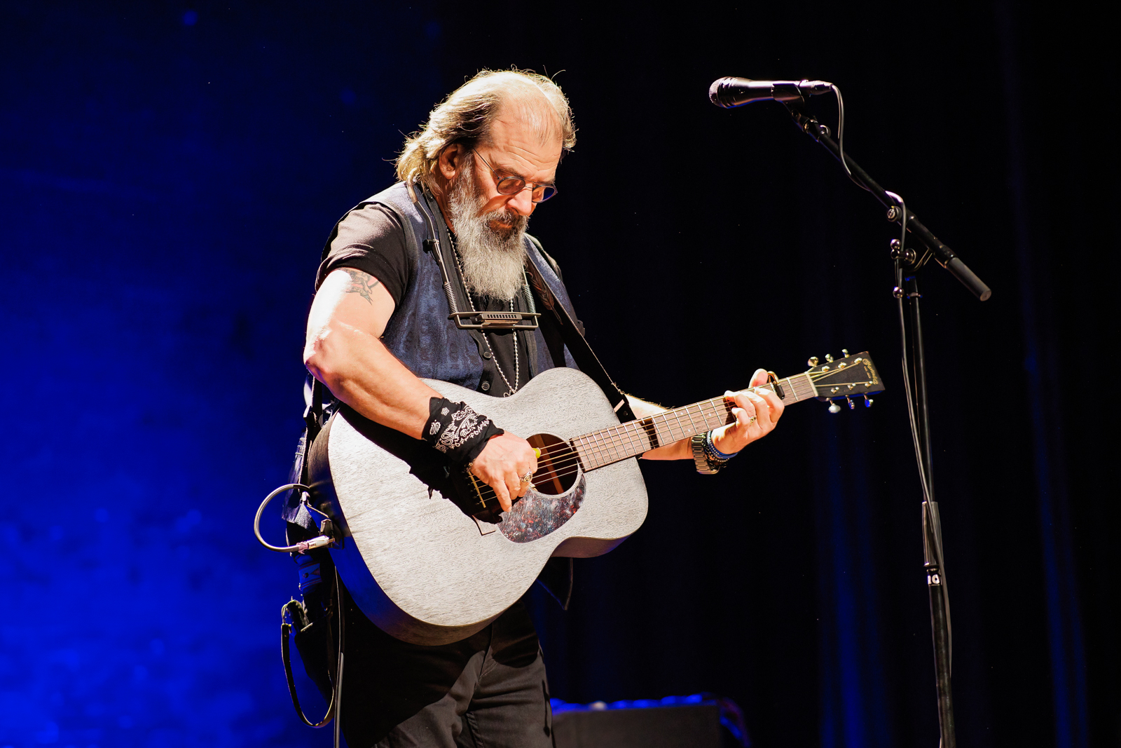 Steve Earle Solo & Acoustic, picture 1, photographed by Paul Jongeneelen - FrontView Magazine