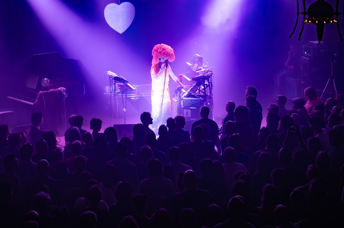 Stijn Plays Prince @ De Casino, picture 14, photographed by Luc Klinckaert - FrontView Magazine