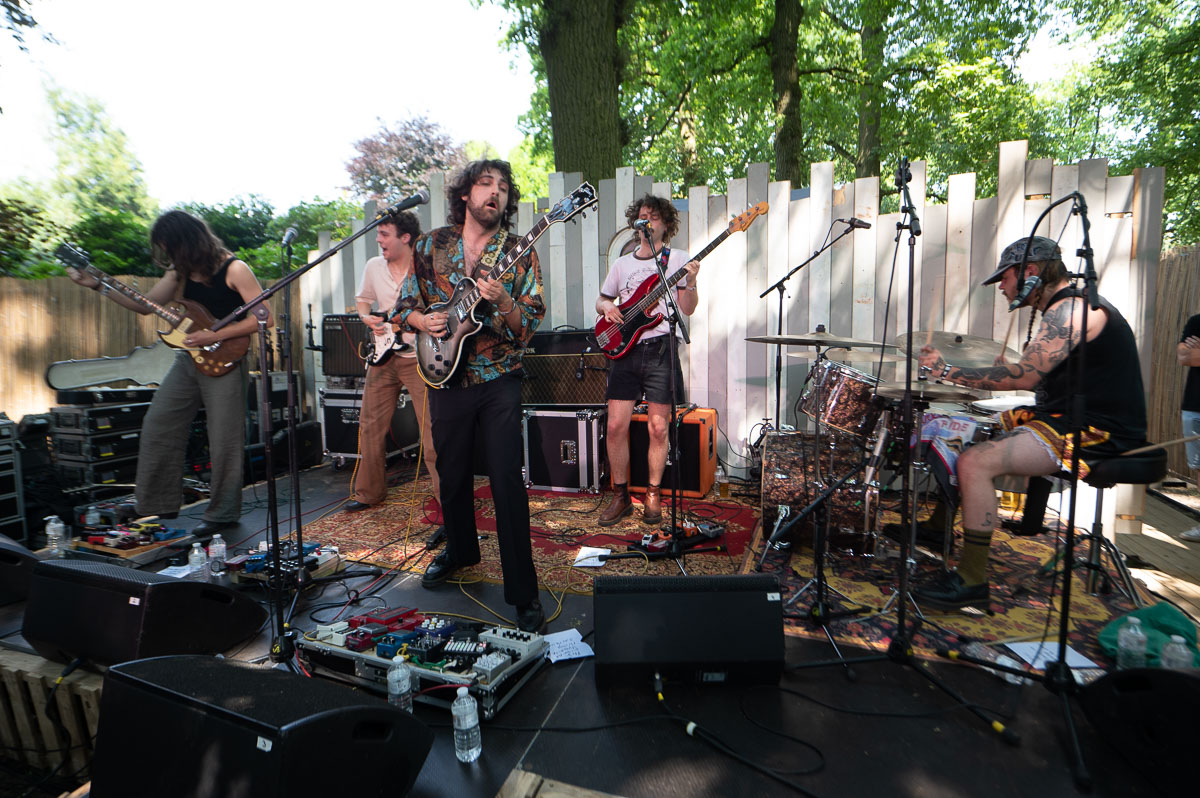 Mojo and the kitchen brothers @ Retie Rockt, picture 7, photographed by Gert Daemen - FrontView Magazine