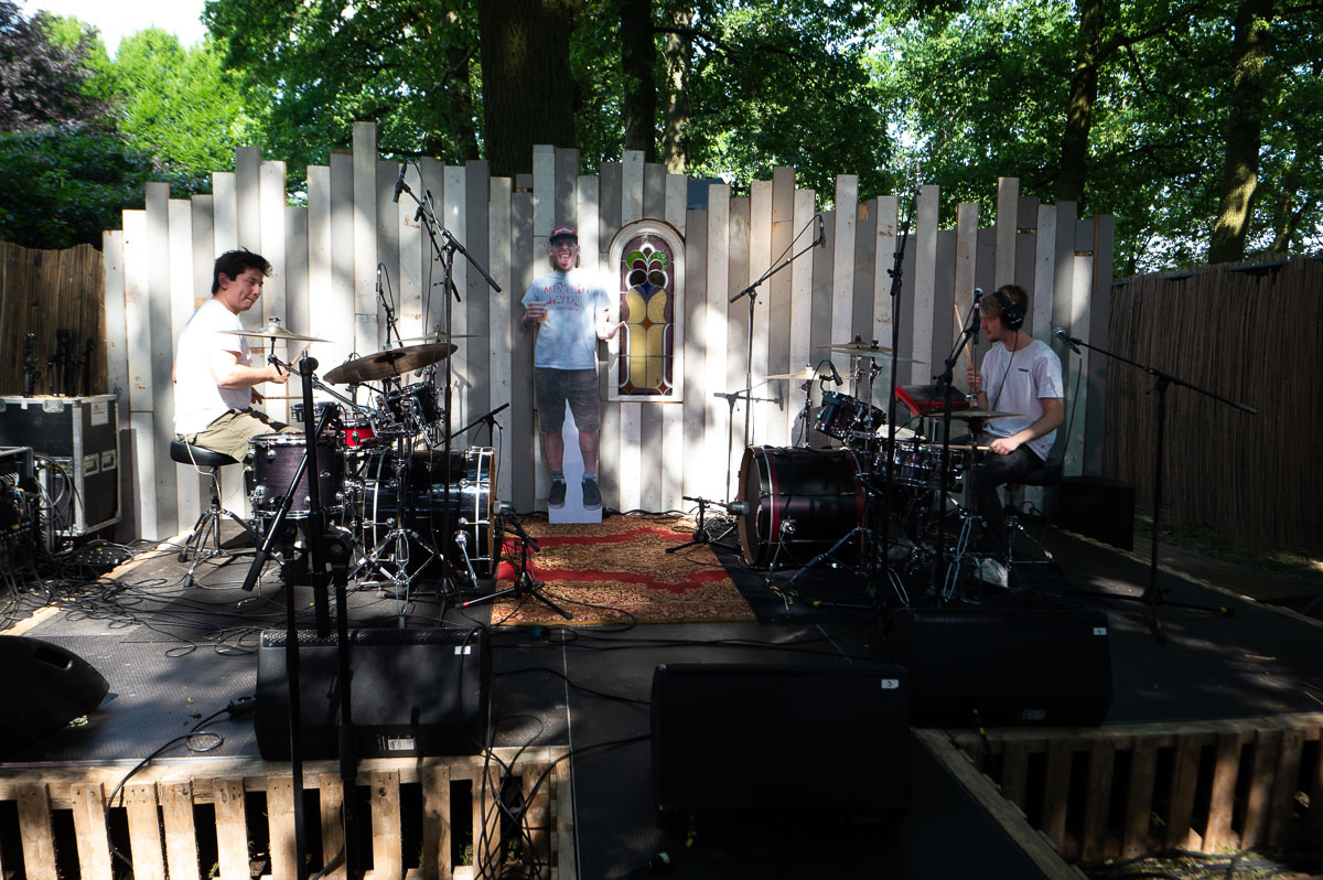 Skelms @ Retie Rockt, picture 9, photographed by Gert Daemen - FrontView Magazine