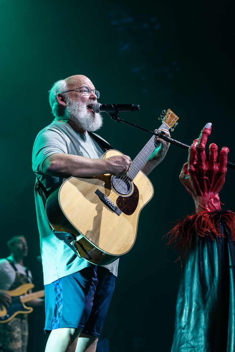Tenacious D @ Vorst Nationaal, picture 14, photographed by David Johnson - FrontView Magazine