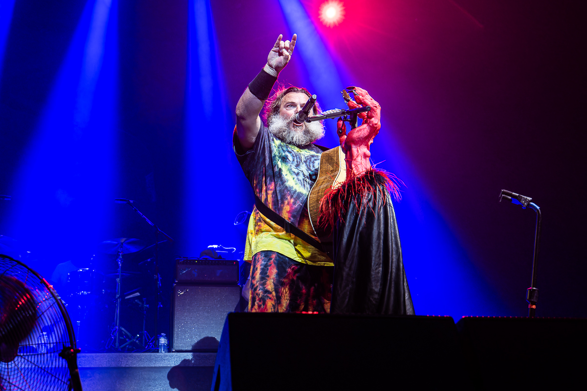 Tenacious D @ Vorst Nationaal, picture 19, photographed by David Johnson - FrontView Magazine
