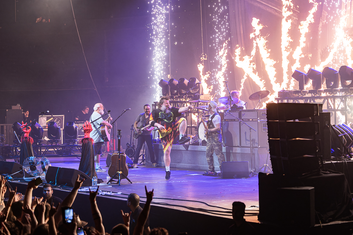 Tenacious D @ Vorst Nationaal, picture 40, photographed by David Johnson - FrontView Magazine