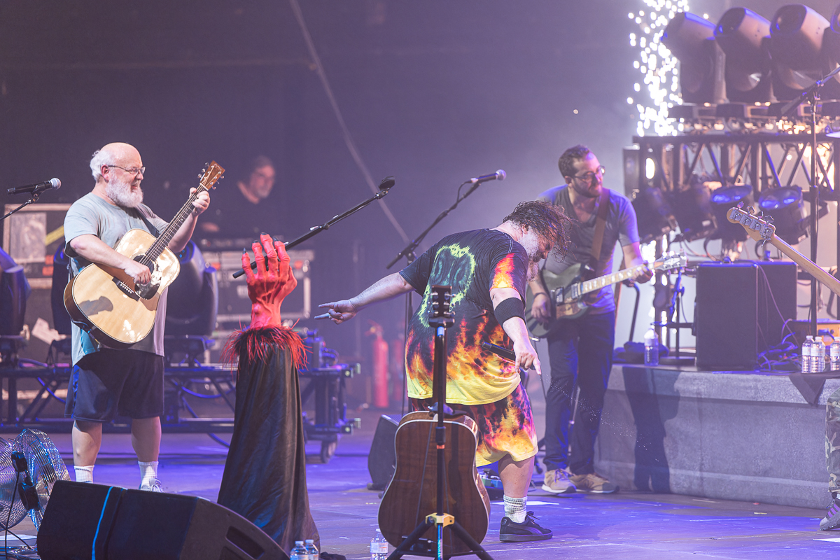 Tenacious D @ Vorst Nationaal, picture 41, photographed by David Johnson - FrontView Magazine