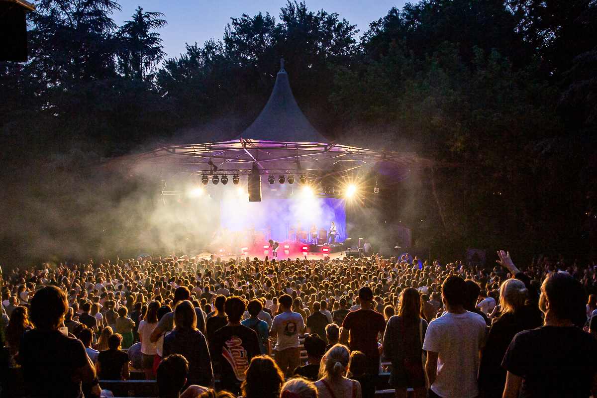 Blackwave @ OLT Rivierenhof, picture 43, photographed by Marc Verdonck - FrontView Magazine