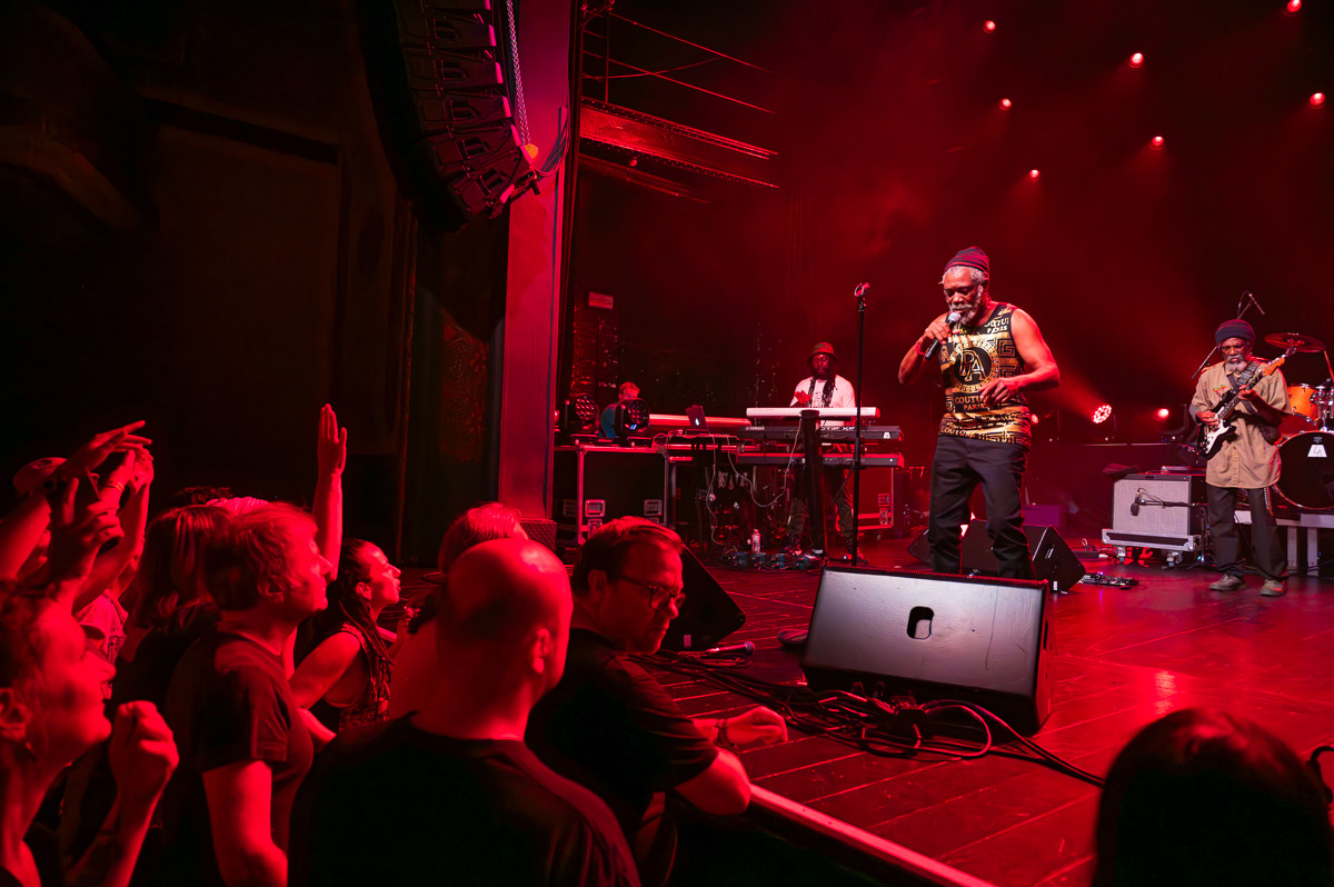 Horace Andy @ Viernulvier, picture 23, photographed by Luc Klinckaert - FrontView Magazine
