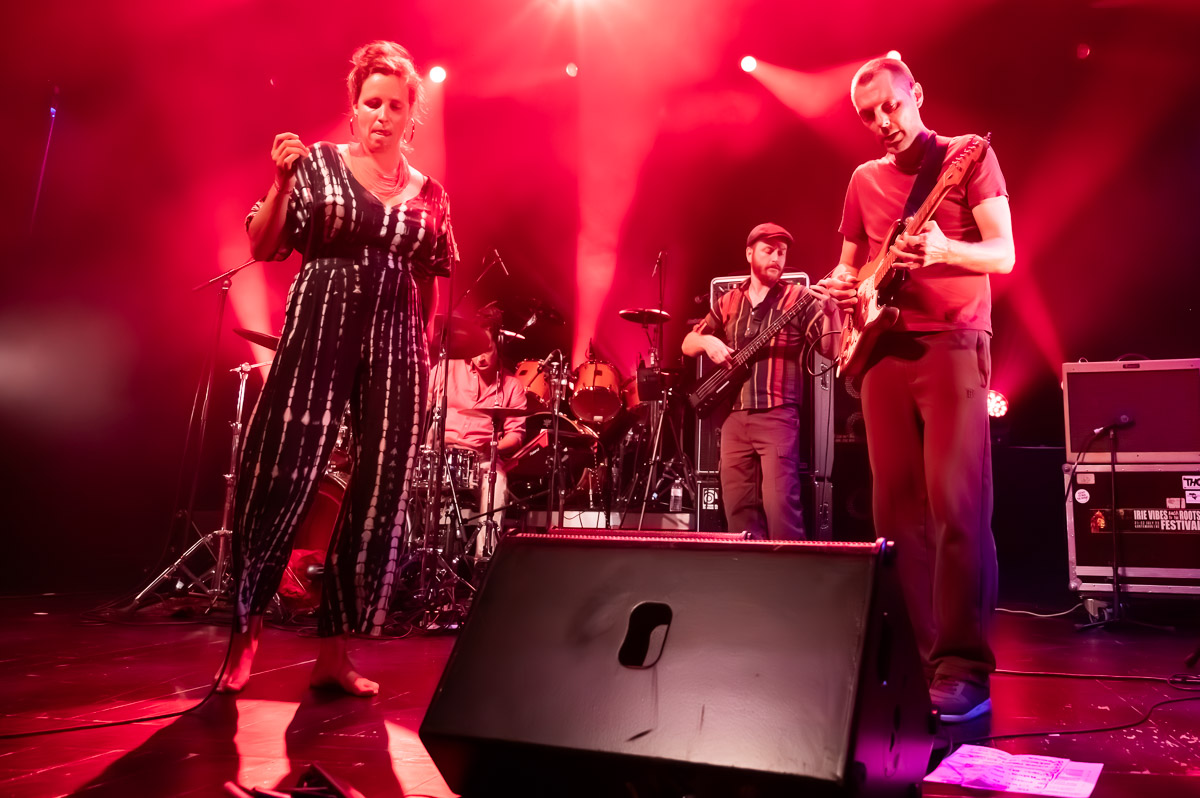 Marijah & The Root Sense @ Viernulvier, picture 4, photographed by Luc Klinckaert - FrontView Magazine