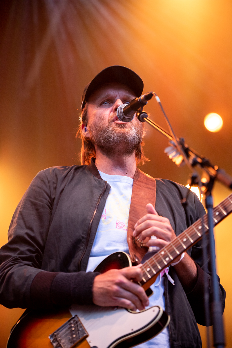 Admiral Freebee @ Genk on stage, picture 7, photographed by Leen Verlinden - FrontView Magazine