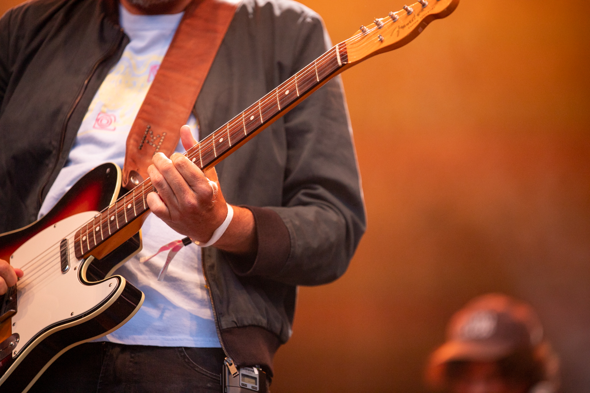 Admiral Freebee @ Genk on stage, picture 9, photographed by Leen Verlinden - FrontView Magazine