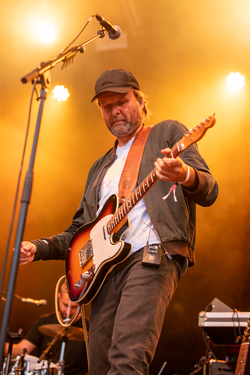 Admiral Freebee @ Genk on stage, picture 14, photographed by Leen Verlinden - FrontView Magazine