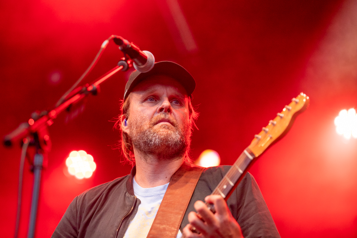 Admiral Freebee @ Genk on stage, picture 15, photographed by Leen Verlinden - FrontView Magazine