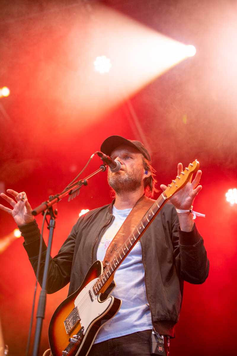 Admiral Freebee @ Genk on stage, picture 16, photographed by Leen Verlinden - FrontView Magazine