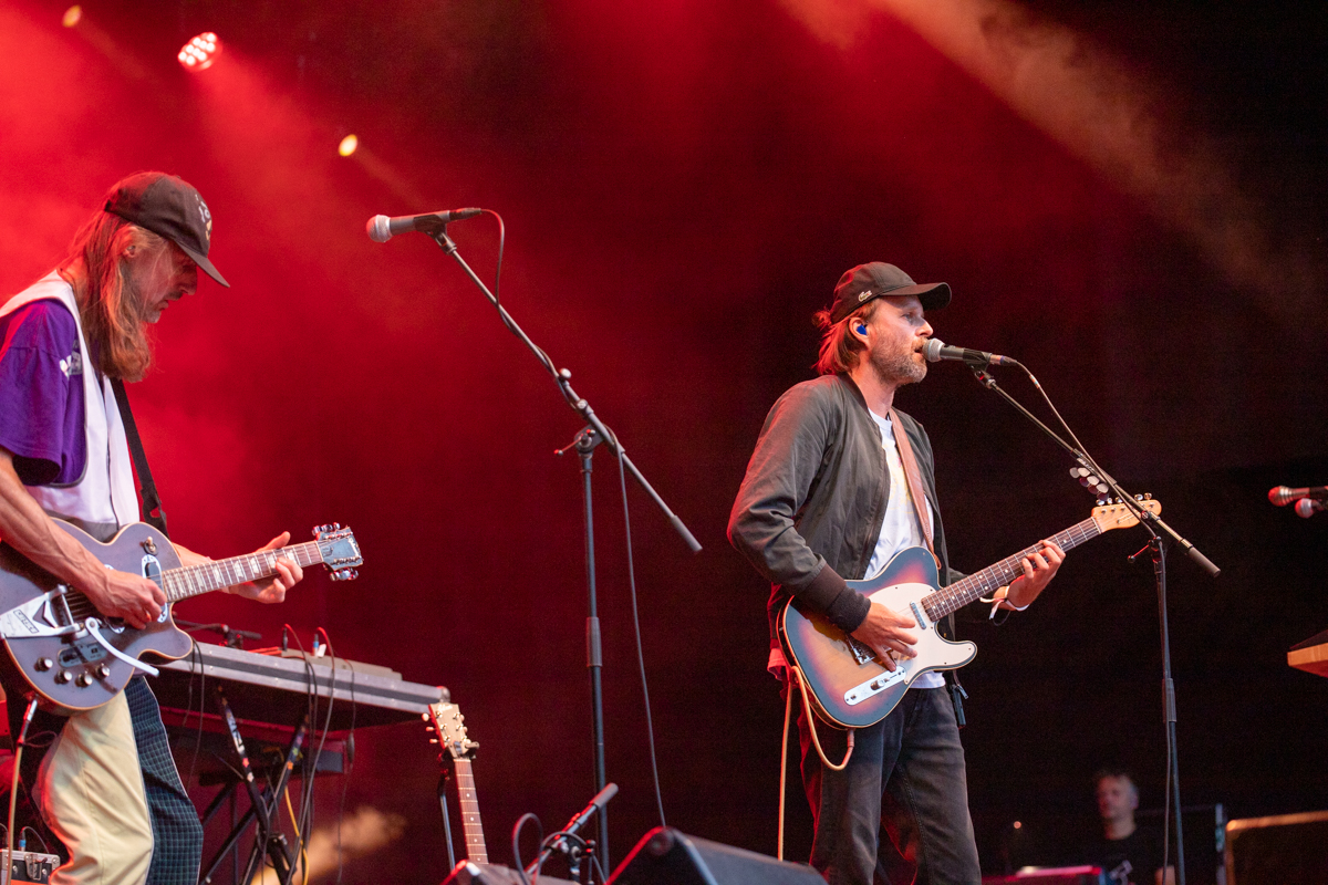 Admiral Freebee @ Genk on stage, picture 20, photographed by Leen Verlinden - FrontView Magazine