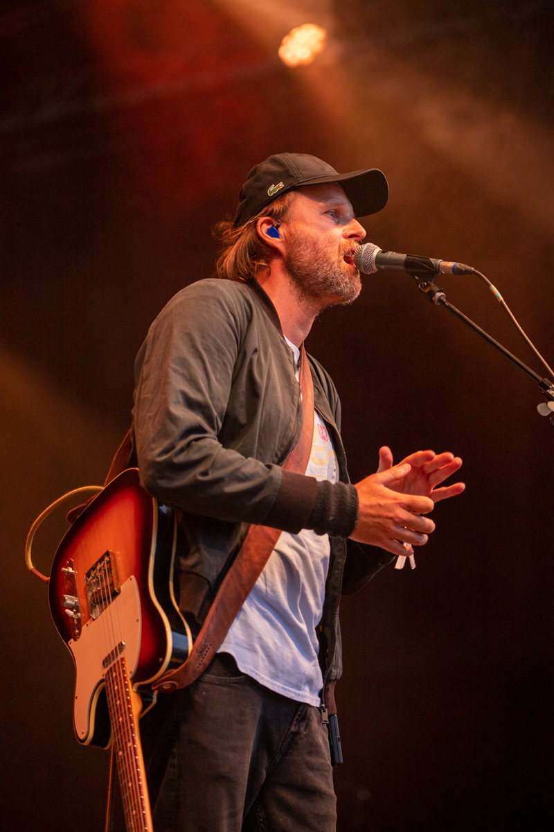 Admiral Freebee @ Genk on stage, picture 21, photographed by Leen Verlinden - FrontView Magazine