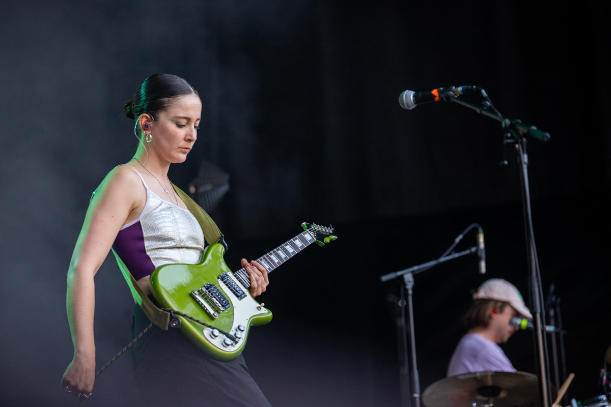 High Hi @ Genk on stage, picture 14, photographed by Leen Verlinden - FrontView Magazine