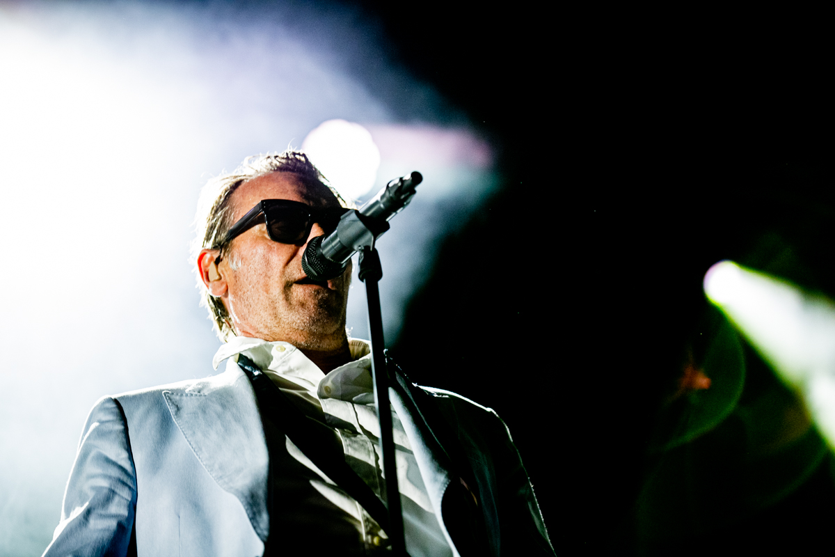 Daan @ Genk on stage, picture 5, photographed by Leen Verlinden - FrontView Magazine