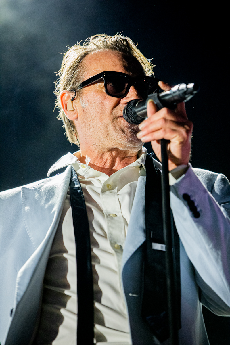 Daan @ Genk on stage, picture 11, photographed by Leen Verlinden - FrontView Magazine