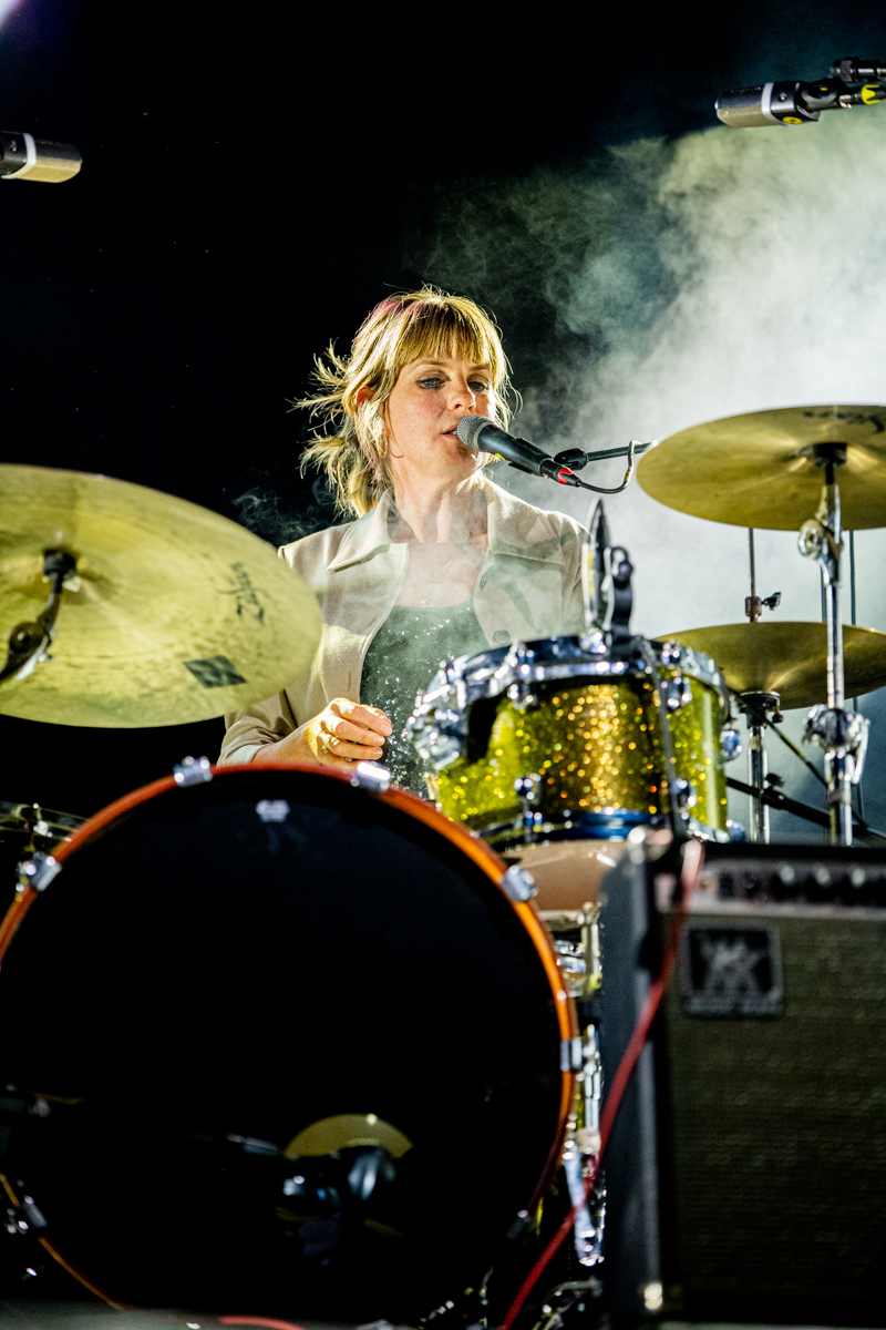 Daan @ Genk on stage, picture 13, photographed by Leen Verlinden - FrontView Magazine