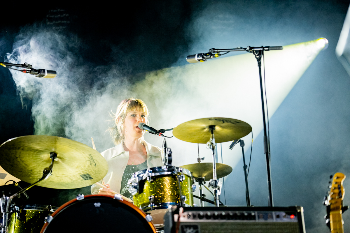 Daan @ Genk on stage, picture 14, photographed by Leen Verlinden - FrontView Magazine