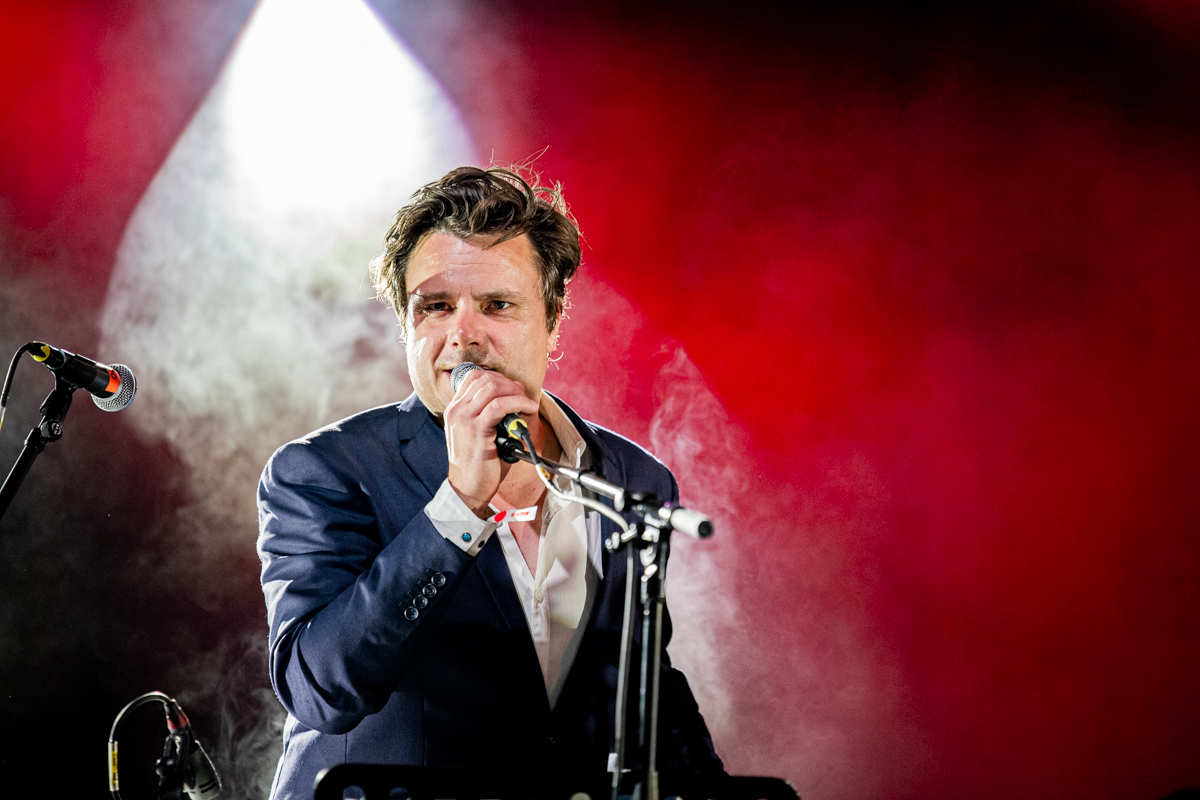 Daan @ Genk on stage, picture 20, photographed by Leen Verlinden - FrontView Magazine