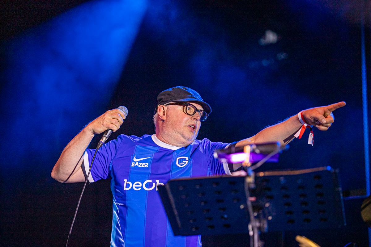 Noordkaap @ Genk on stage, picture 1, photographed by Leen Verlinden - FrontView Magazine