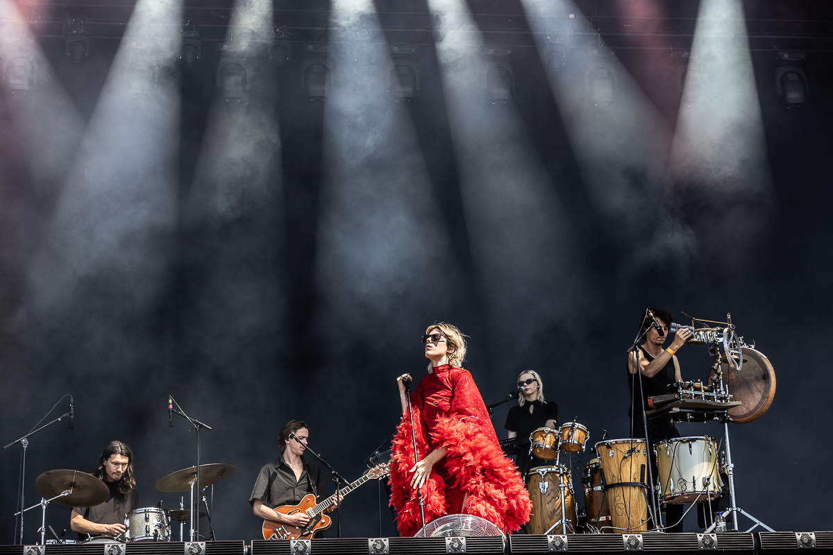 Sylvie Kreusch @ Live is Live 2023, picture 11, photographed by Marc Verdonck - FrontView Magazine