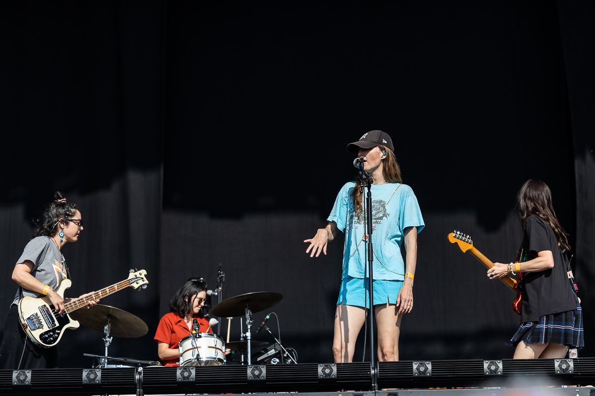 Warpaint @ Live is Live 2023, picture 10, photographed by Marc Verdonck - FrontView Magazine