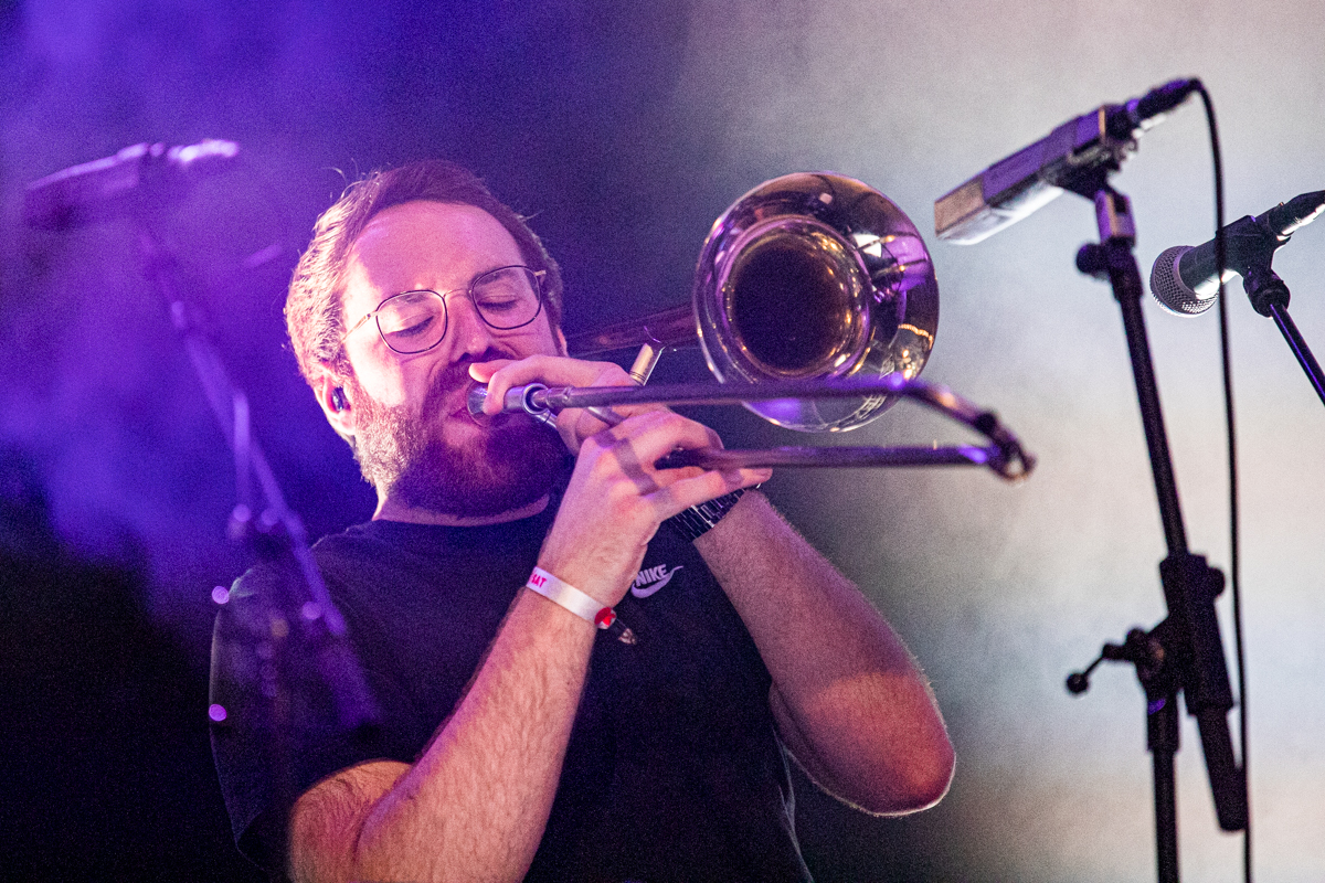 Yong Yellow @ Genk on stage, picture 1, photographed by Leen Verlinden - FrontView Magazine