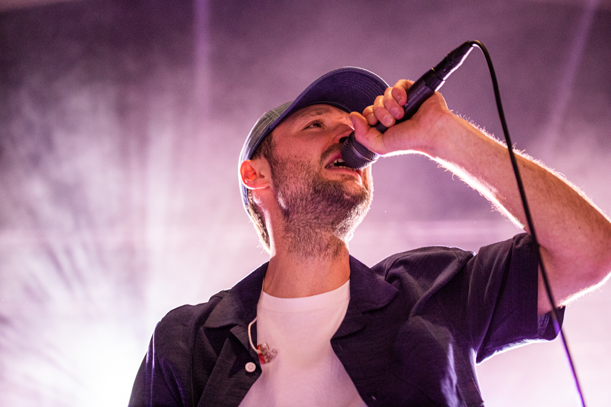 Yong Yellow @ Genk on stage, picture 5, photographed by Leen Verlinden - FrontView Magazine