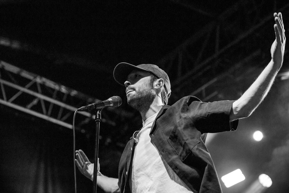 Yong Yellow @ Genk on stage, picture 6, photographed by Leen Verlinden - FrontView Magazine