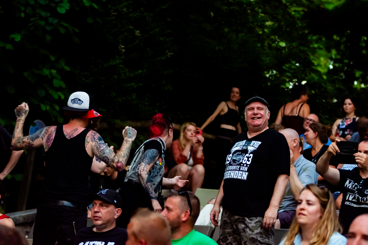 Flogging Molly @ OLT Rivierenhof, picture 10, photographed by Luc Klinckaert - FrontView Magazine