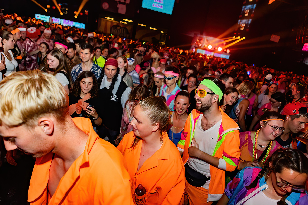 Foute Party Q-Music @ flanders expo, picture 15, photographed by Sven Vandervoort - FrontView Magazine