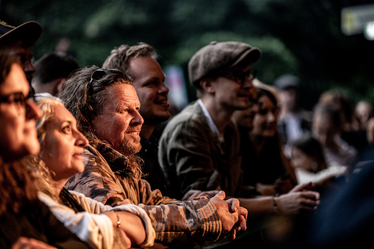 John Butler @ OLT Rivierenhof, picture 10, photographed by Leen Verlinden - FrontView Magazine