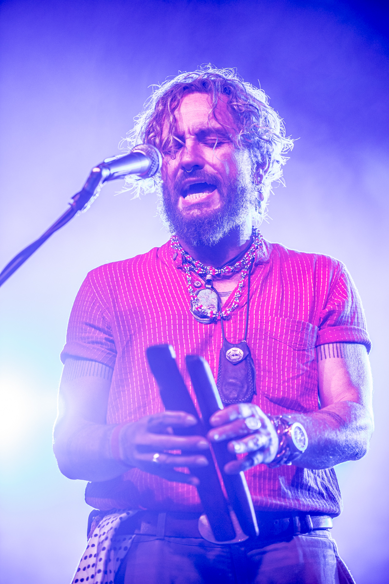 John Butler @ OLT Rivierenhof, picture 11, photographed by Leen Verlinden - FrontView Magazine