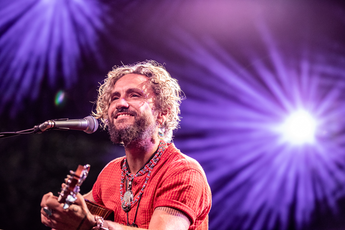 John Butler @ OLT Rivierenhof, picture 13, photographed by Leen Verlinden - FrontView Magazine