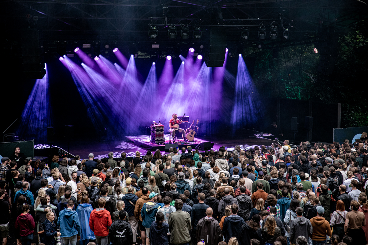 John Butler @ OLT Rivierenhof, picture 25, photographed by Leen Verlinden - FrontView Magazine