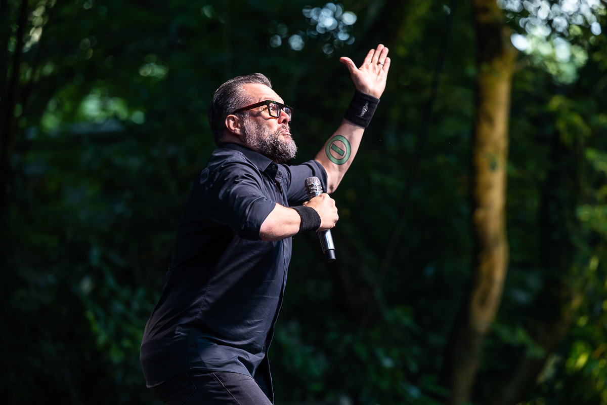 Alex Agnew @ OLT Rivierenhof, picture 9, photographed by Marc Verdonck - FrontView Magazine