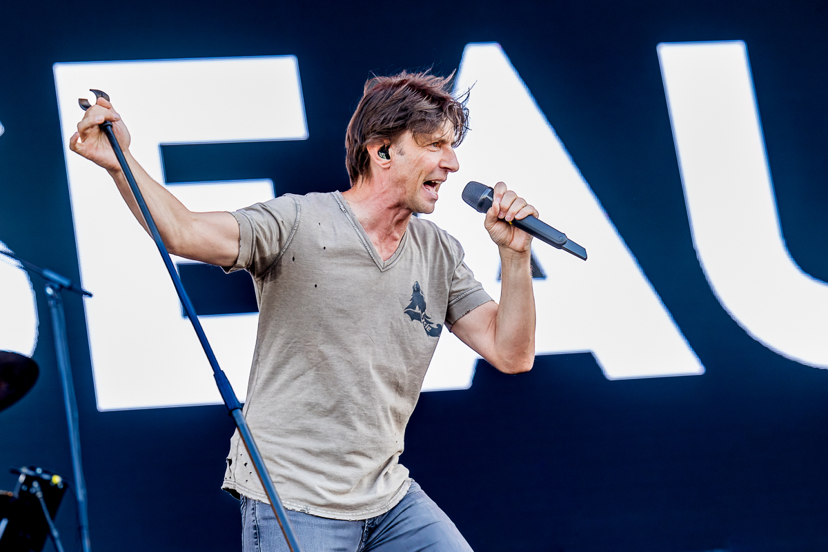 Clouseau @ Bospop 2023, foto 4, foto's door Dorien Goetschalckx - FrontView Magazine