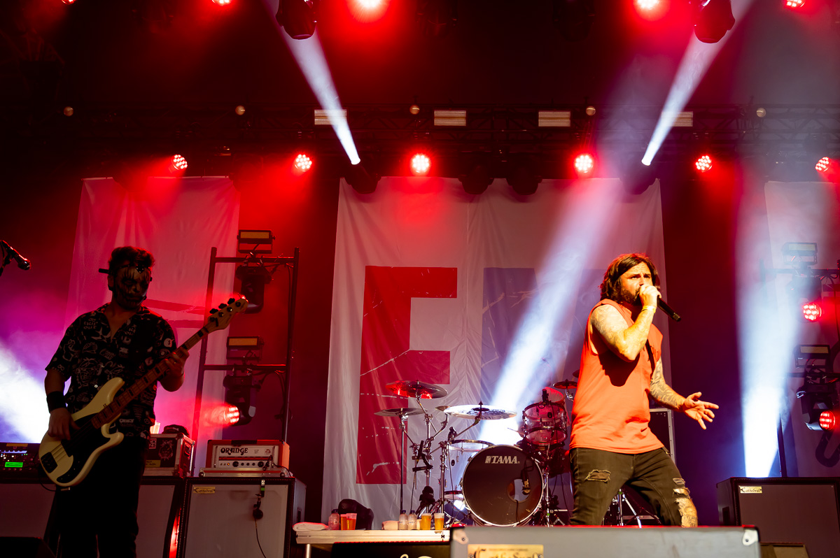 Fleddy Melculy @ Rock Zottegem dag 1, foto 1, foto's door Luc Klinckaert - FrontView Magazine