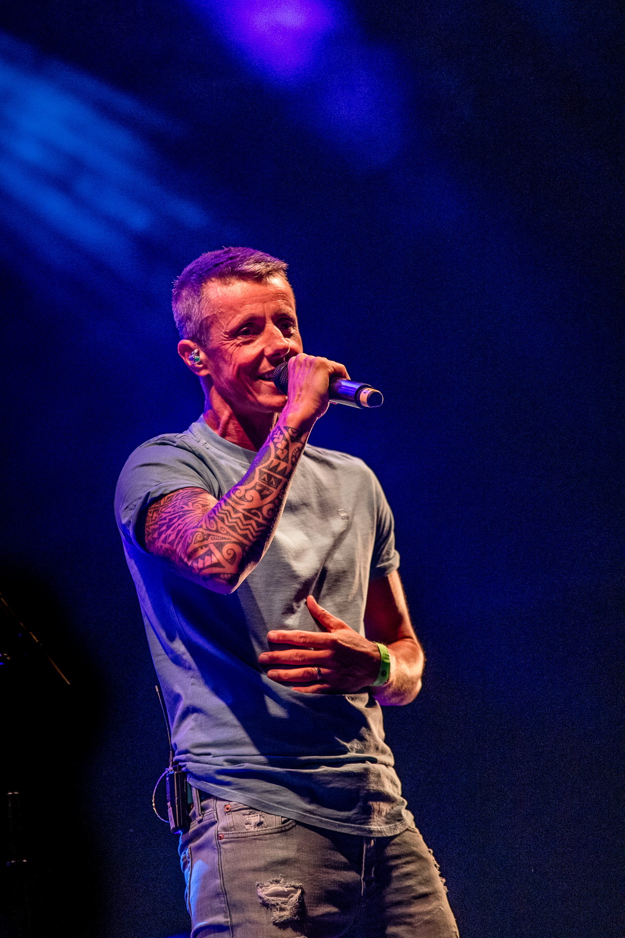 K's Choice @ Beleuvenissen, picture 3, photographed by Jürgen Bruynooghe - FrontView Magazine