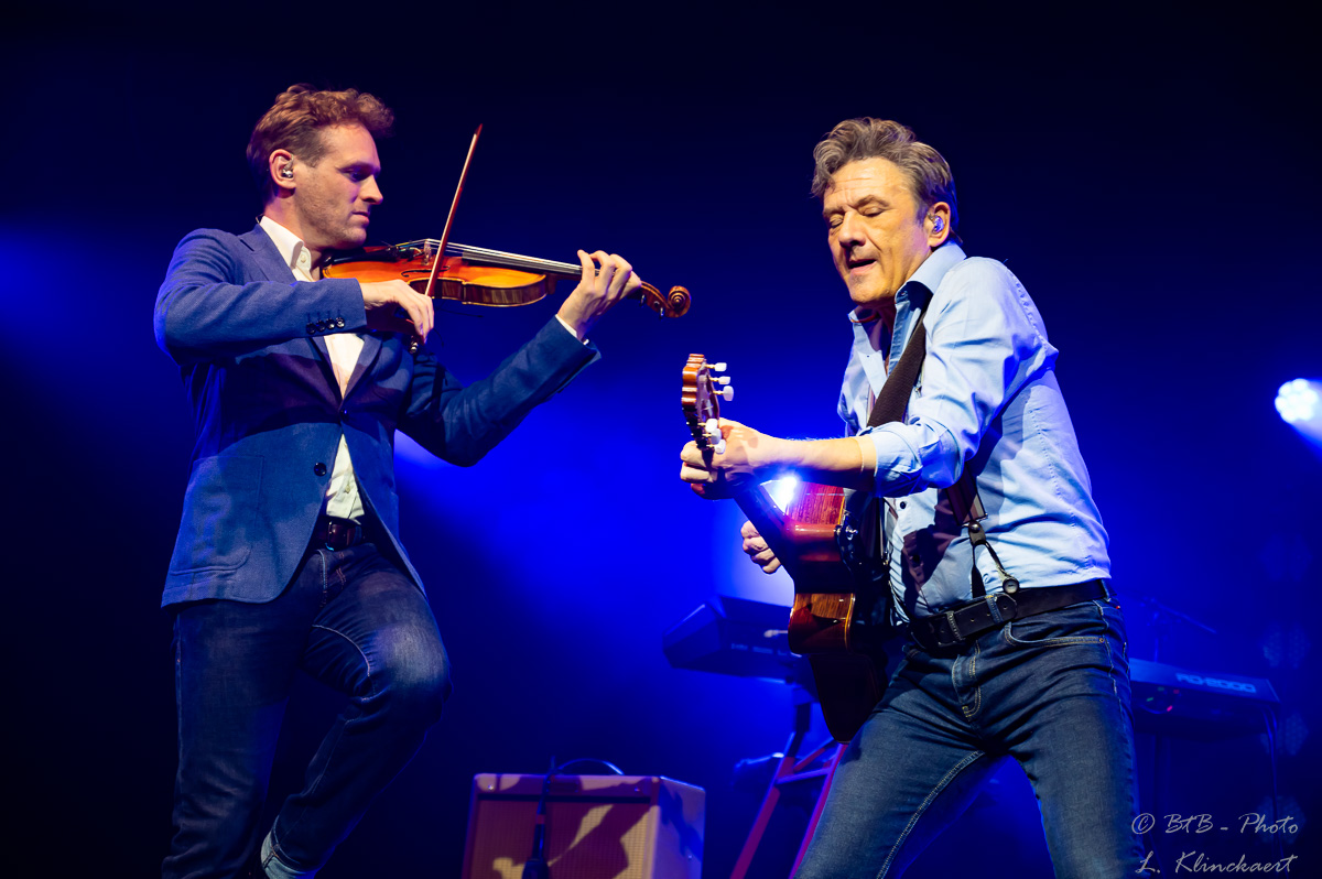 Bart Peeters @ Rock Zottegem Dag 3, picture 3, photographed by Luc Klinckaert - FrontView Magazine